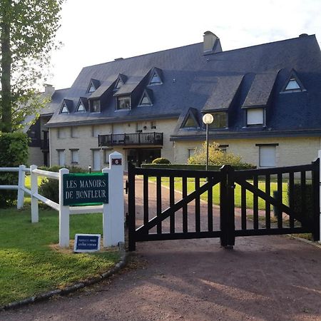 La Perle Hotel Honfleur Buitenkant foto